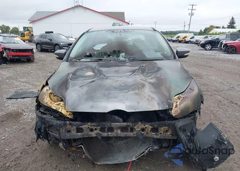 2014 Ford Focus Se z USA, uszkodzony, nr VIN 1FADP3F23EL445934